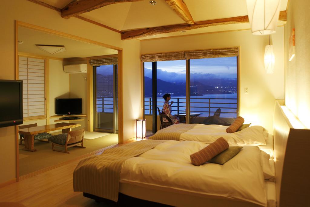 อุมิ โนะ ฮะนะ Hotel อาตามิ ห้อง รูปภาพ