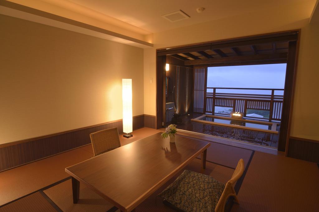 อุมิ โนะ ฮะนะ Hotel อาตามิ ห้อง รูปภาพ