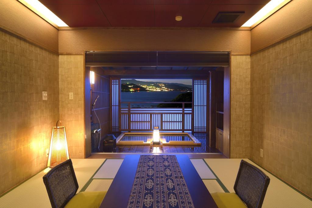 อุมิ โนะ ฮะนะ Hotel อาตามิ ห้อง รูปภาพ