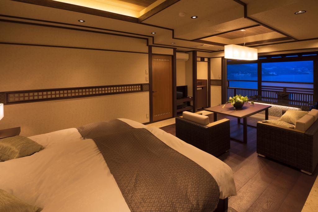อุมิ โนะ ฮะนะ Hotel อาตามิ ภายนอก รูปภาพ